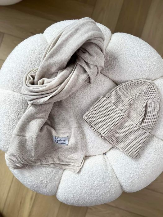 Beżowy komplet Cashmere czapka szalik kaszmir welna