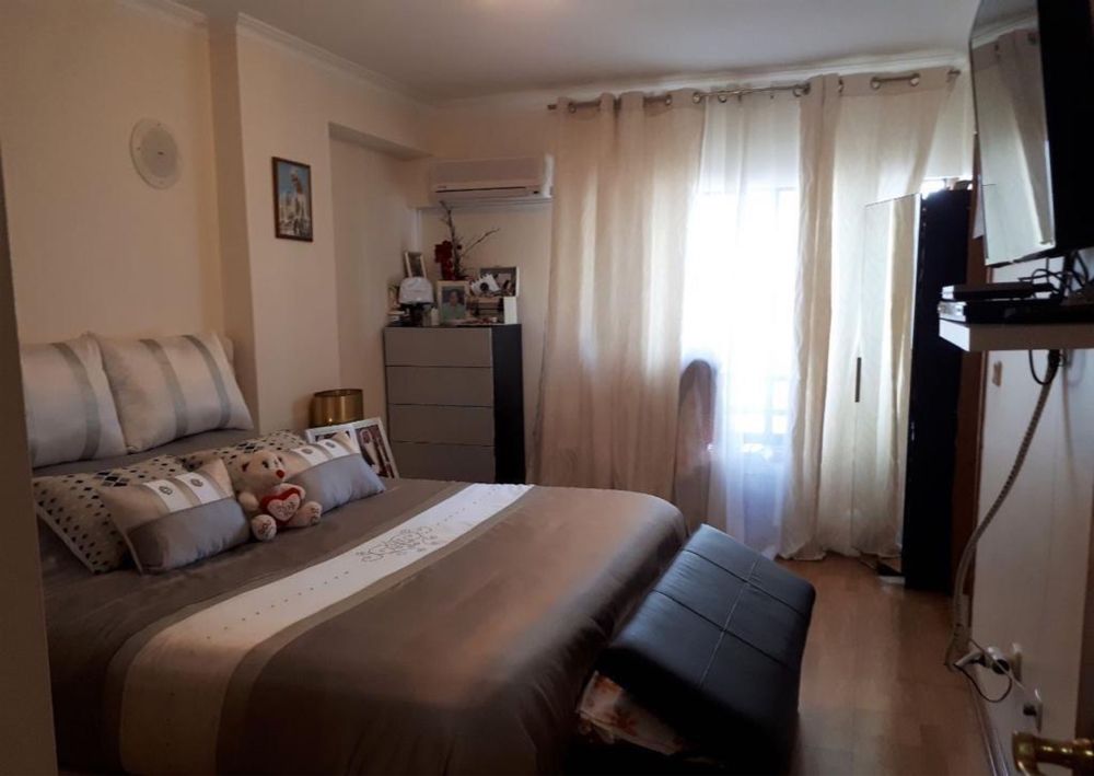 Apartamento T4 Casal da Barota com Garagem