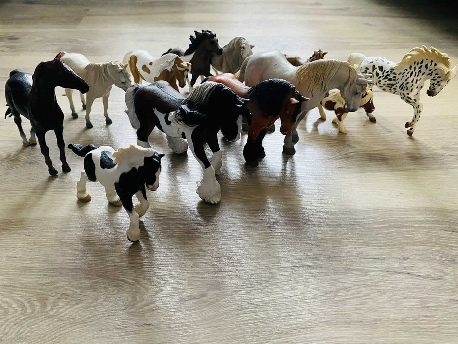 Konie schleich/collecta