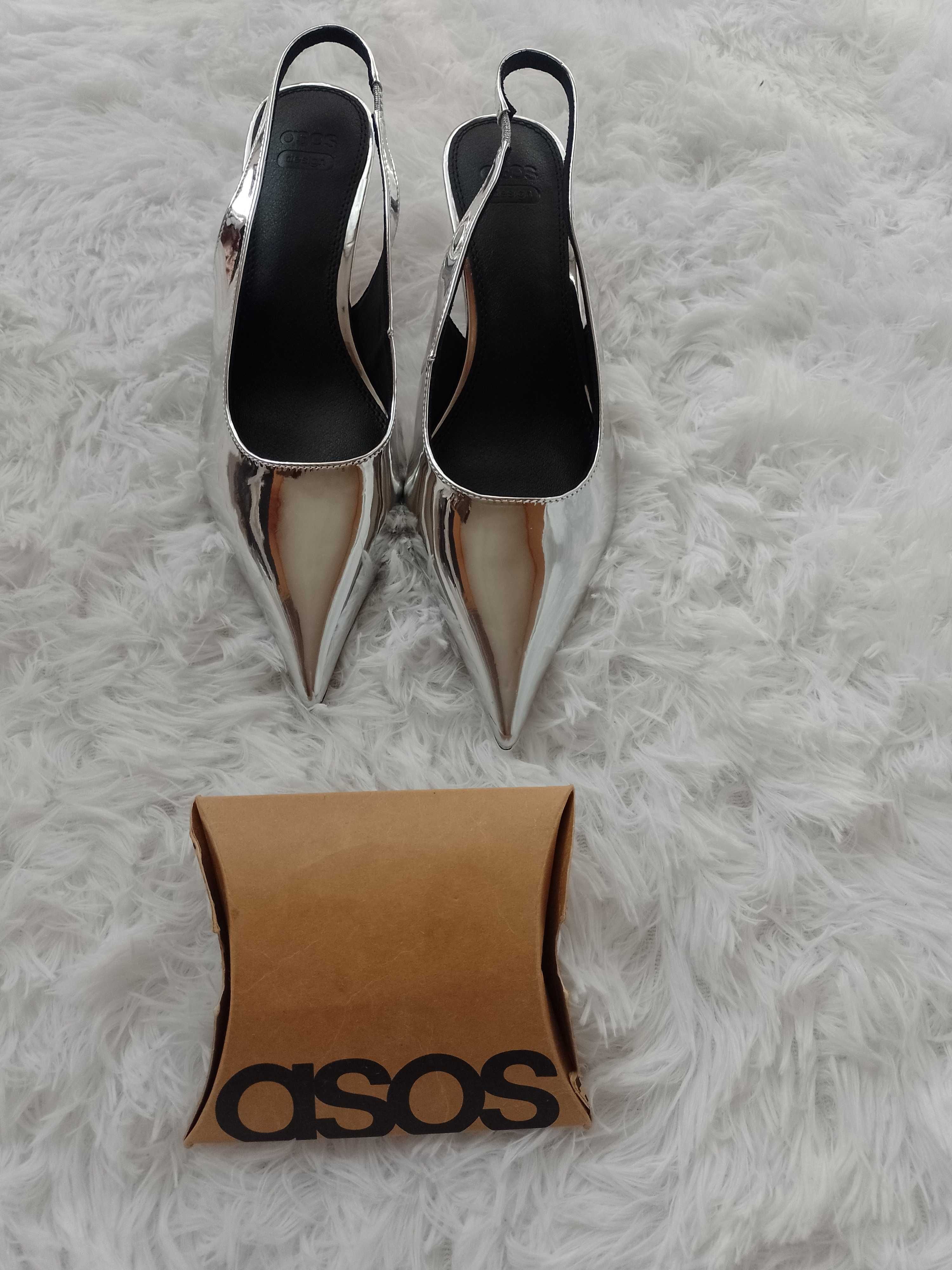 (39) ASOS/ Srebrne czółenka z odkrytą piętą z Londynu, NOWE