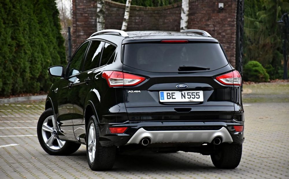 Ford Kuga 2013 року