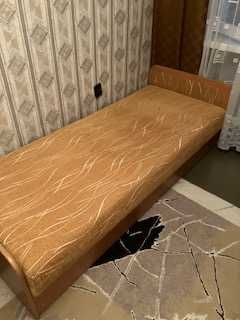 Tapczan łóżko 1 os. z pojemnikiem na pościel