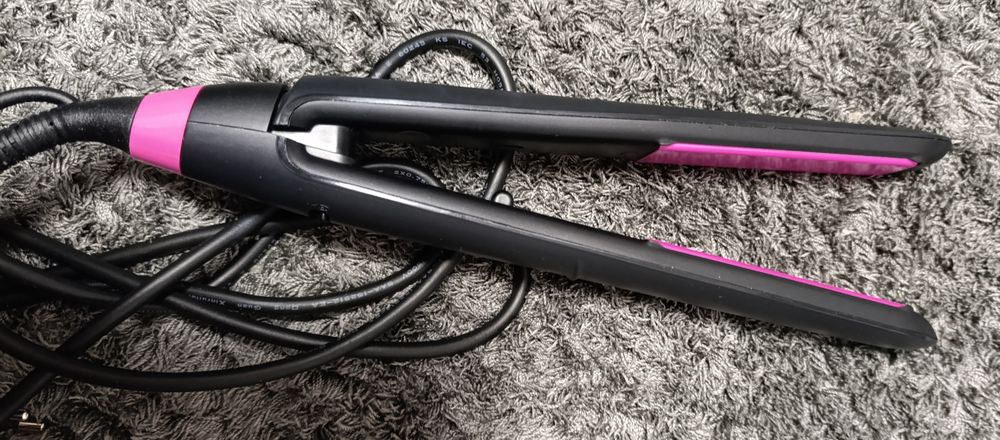 Вирівнювач для волосся Philips