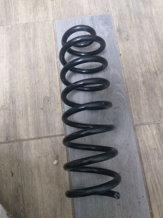 Задня пружина рено гранд сценік 2