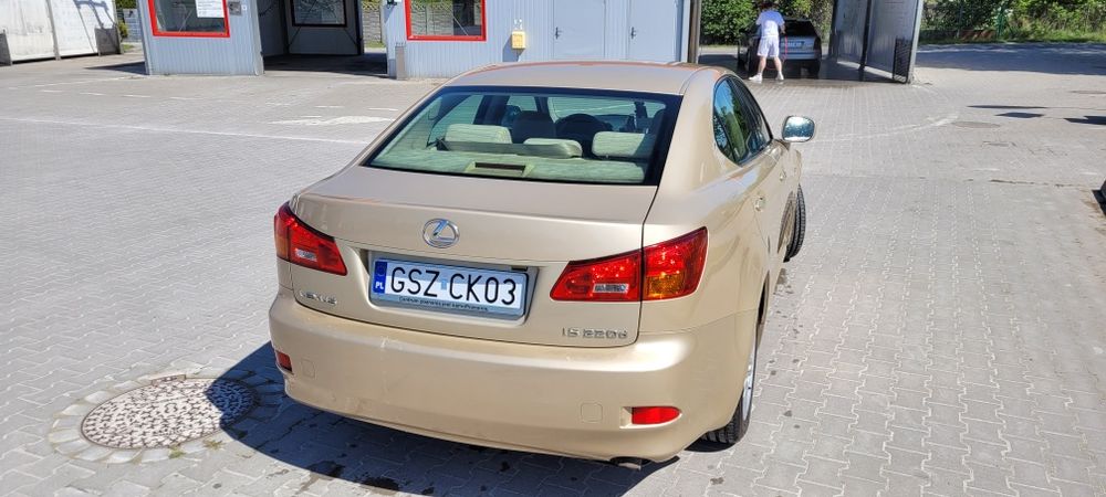 Sprzedam LEXUSA lub zamienię