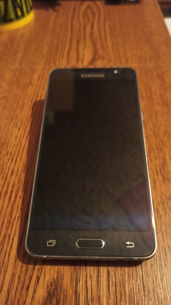 Samsung Galaxy J5 2016