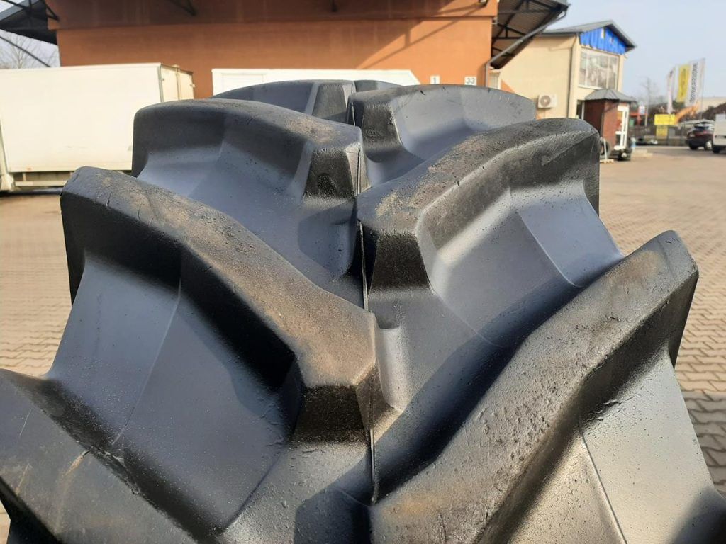 Opona używana rolnicza 600/70R34 TRELLEBORG TM900; 3000zł W4244