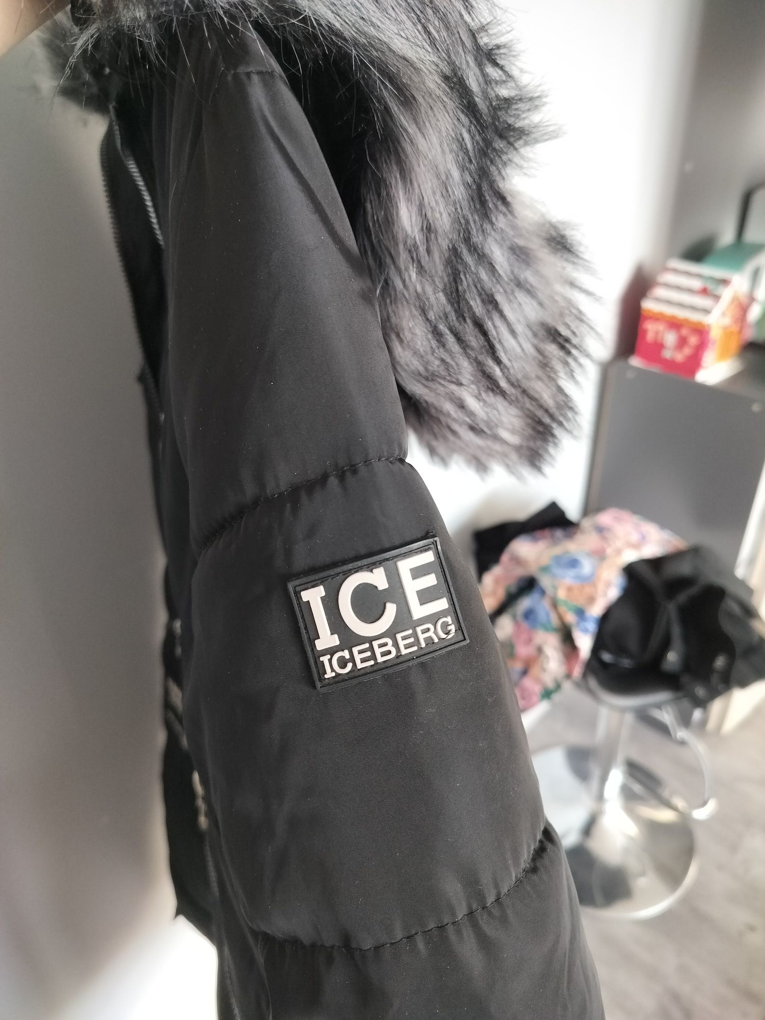 Muzyka zimowa z kapturem M Iceberg