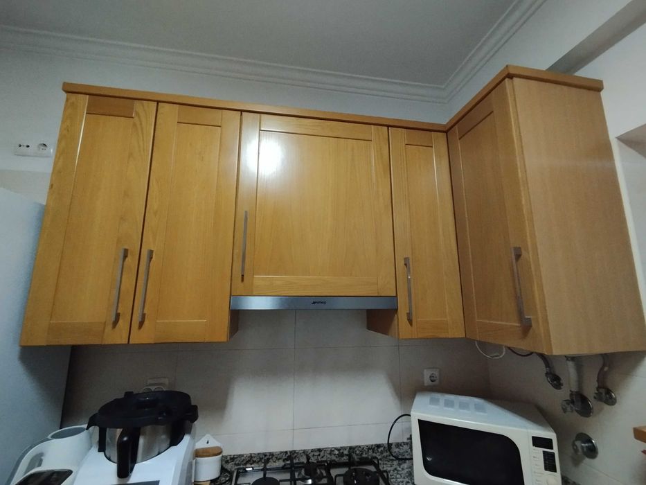 Cozinha completa e bancada