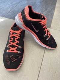 Nike free tr fit 5