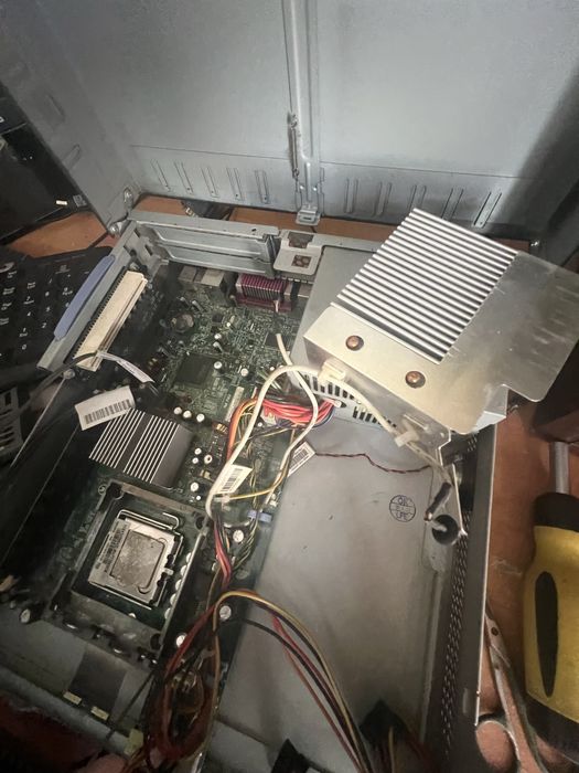 Встановлення Windows 7 10 11 Чистка Ноутбуків ПК від пилу заміна пасти