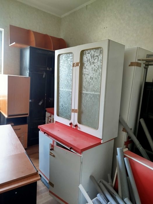 мебель бу в ассортименте три комплекта