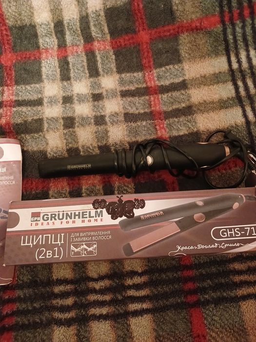 Вирівнювач, щипці для волосся