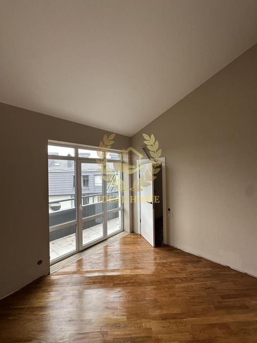 Продаж дворівневої 3к. квартири, м. Сирець