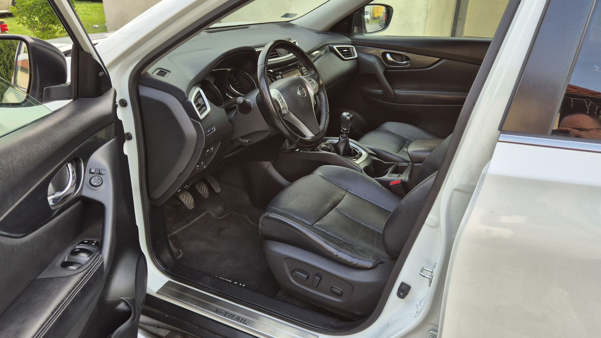 Nissan X-Trail * 2017 Rok * 7- Mio OSOBOWY !! HAK * ZADBANY !!