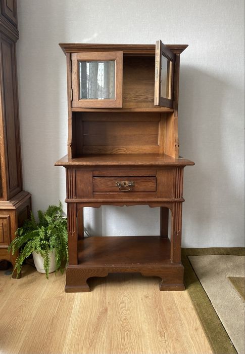 Stary kredens z duszą