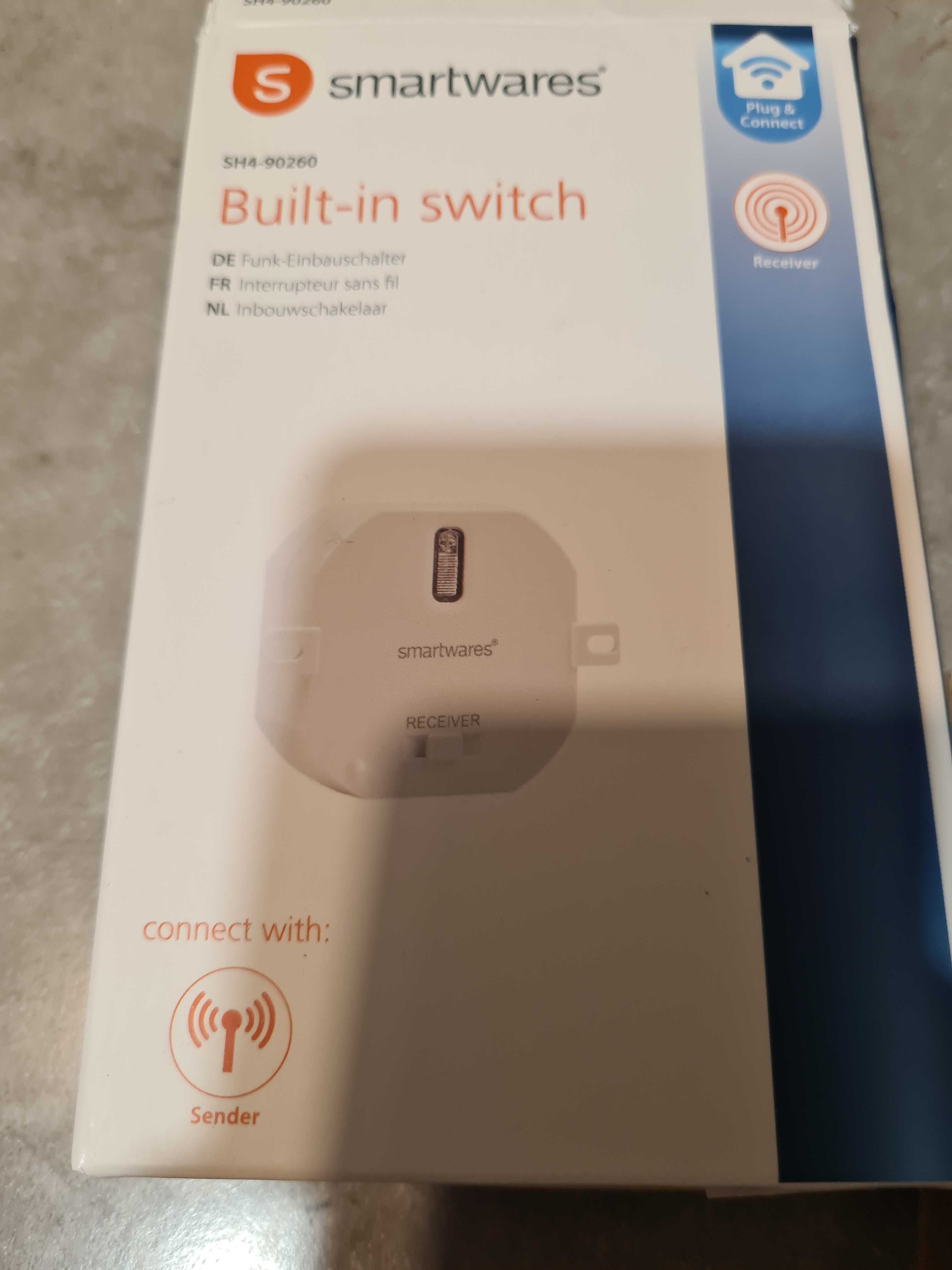 ściemniacz przelotowy sterowany Wifi Smartwares