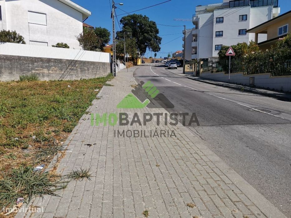 Terreno p/construção no centro de Lourosa