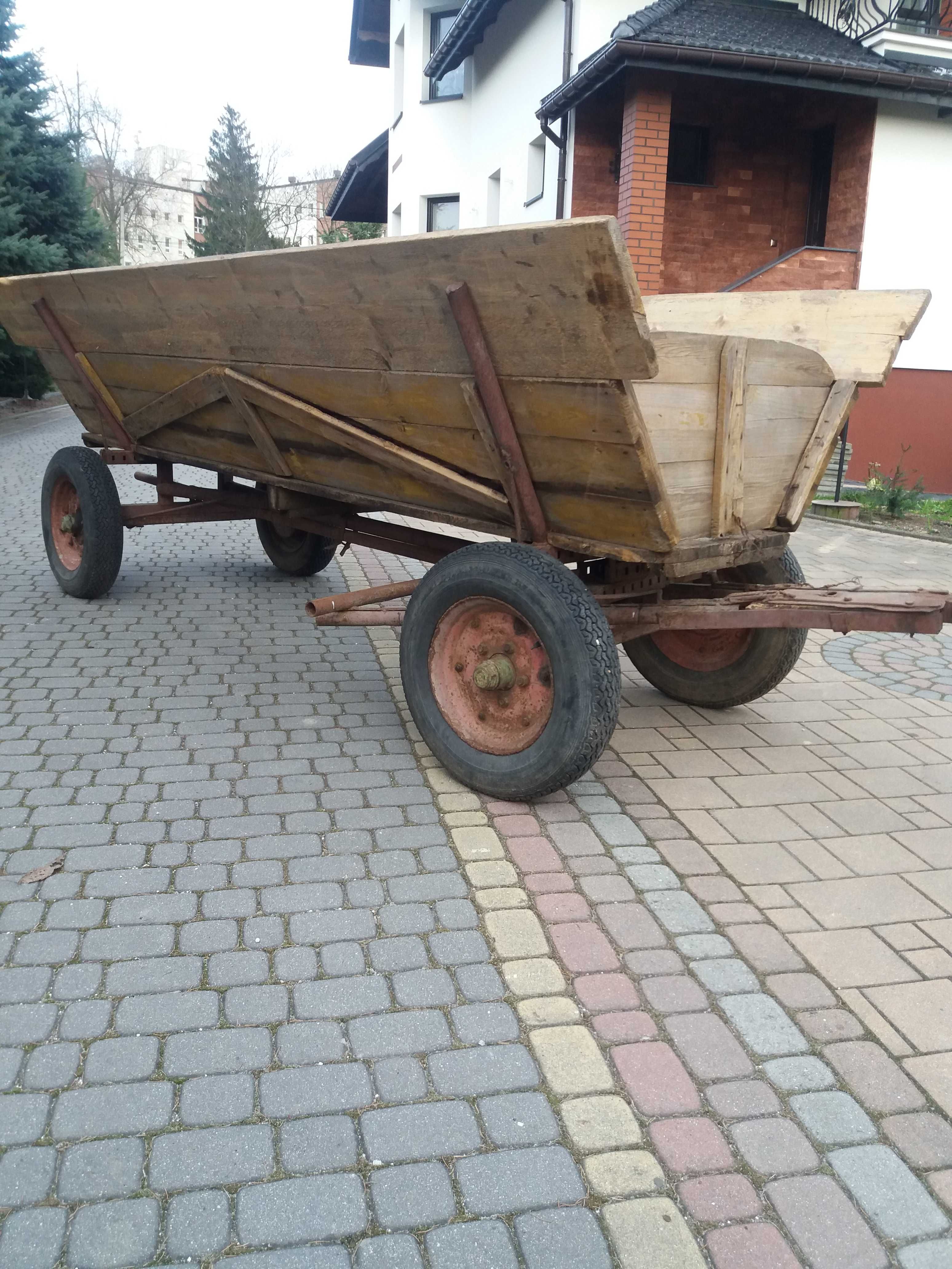 Wóz żelazny  konny  ciągnikowy przyczepa koła 16  bardzo ładny