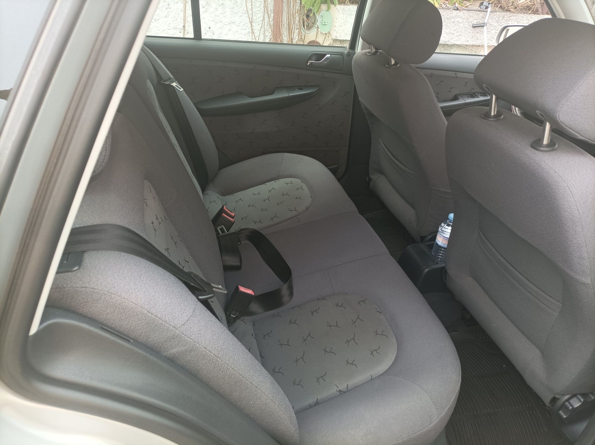 Carrinha skoda fabia 2001
