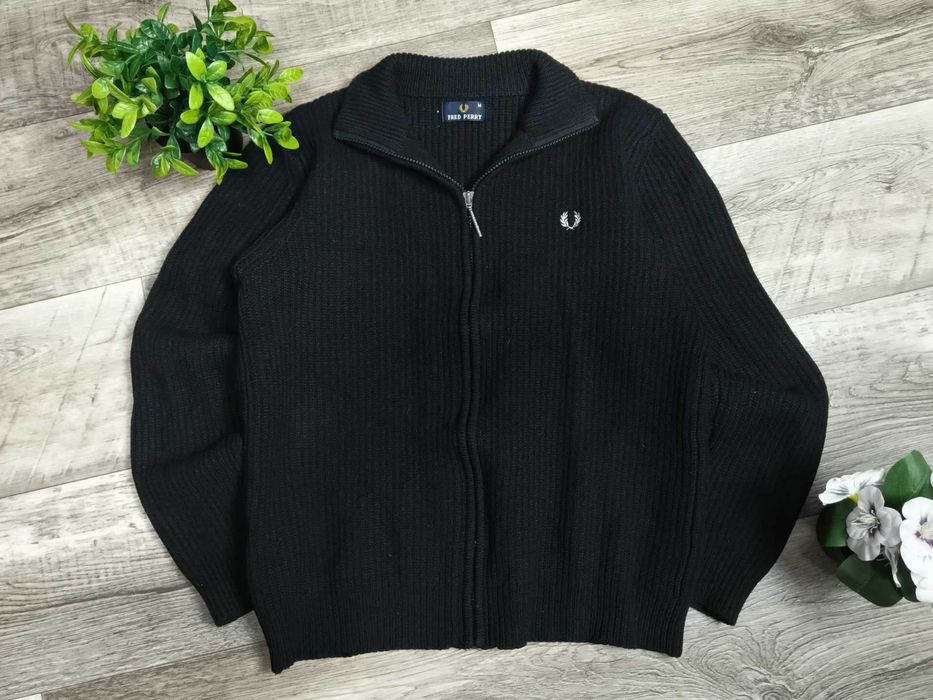 FRED PERRY вовняний светр чоловічий чорний оригінал М
