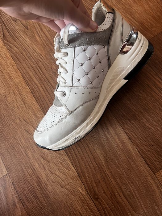 Кросовки, женские, размер 40