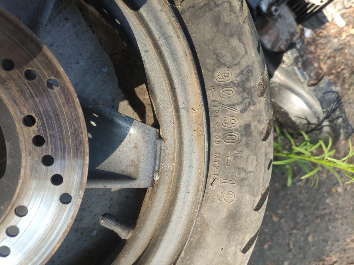 Продам переднее колесо на suzuki adress 110