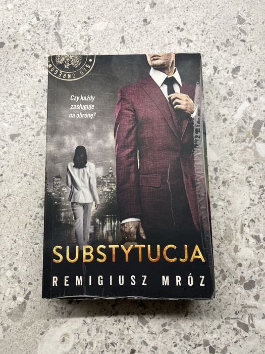 Remigiusz Mróz substytucja Chyłka