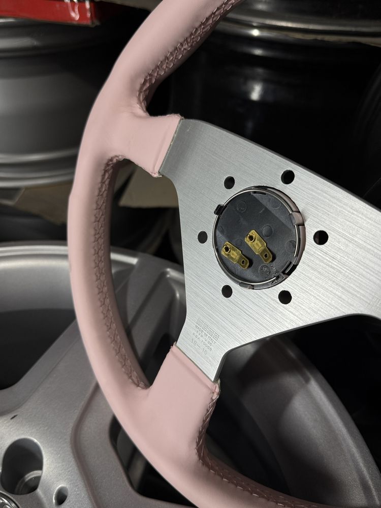 руль кермо рожеве спорт momo omp sparco jdm japan
