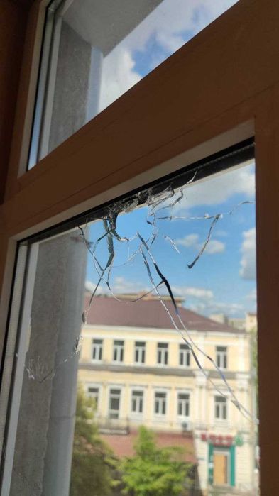 Ремонт, регулировка окон дверей в Харькове. Лучший рейтинг в Google!