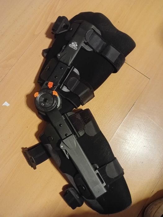 Joelheira limitadora