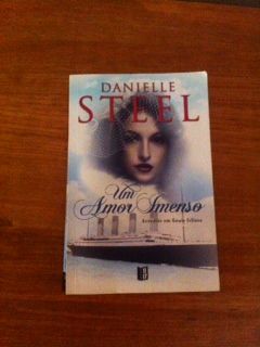 Livro "Um Amor Imenso" NOVO de Danielle Stell