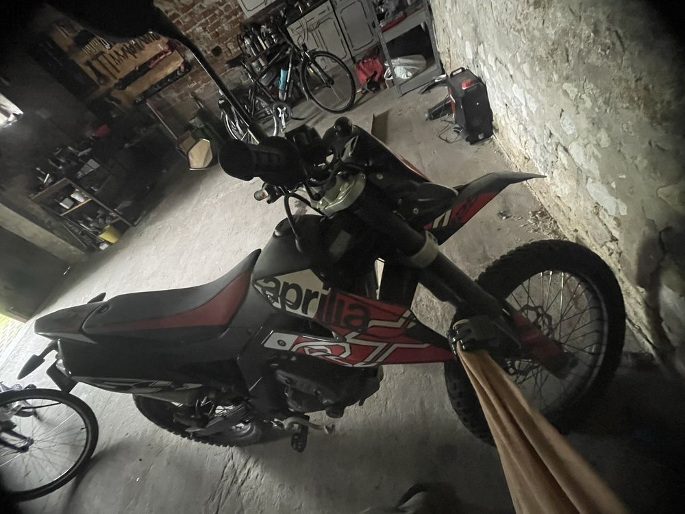 Aprilia rx 125 niski przebieg