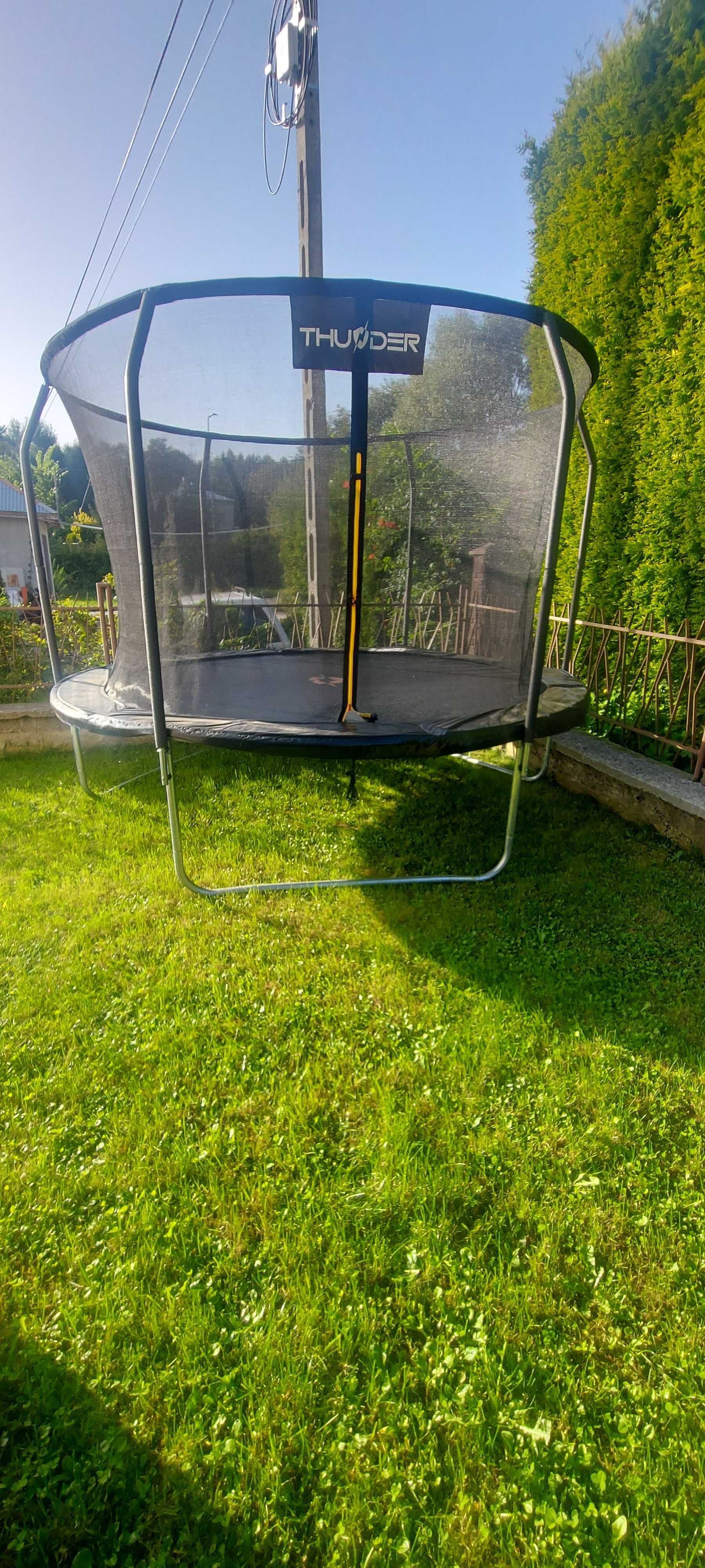 Trampolina Thunder .