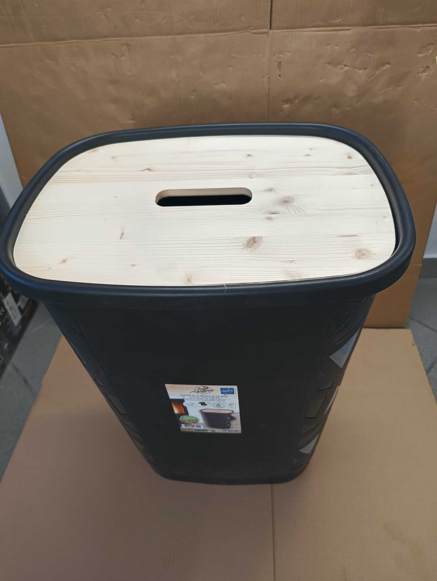 EDA - Jura Montania XL pojemnik na pellet z kółkami 70 L - dla 45 kg