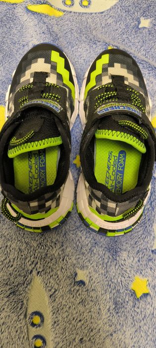 Кросівки Scechers