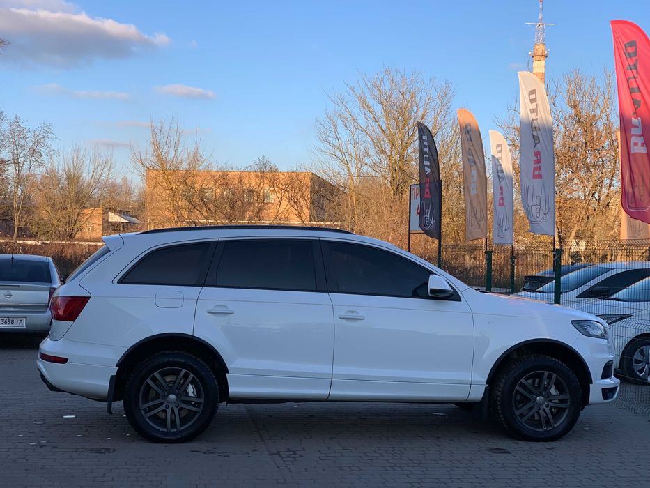 Audi Q7 2011  3.0 4х4