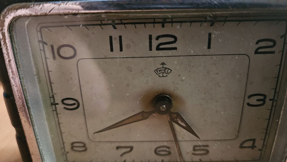 Stare budziki UMF Ruhla i THIEL