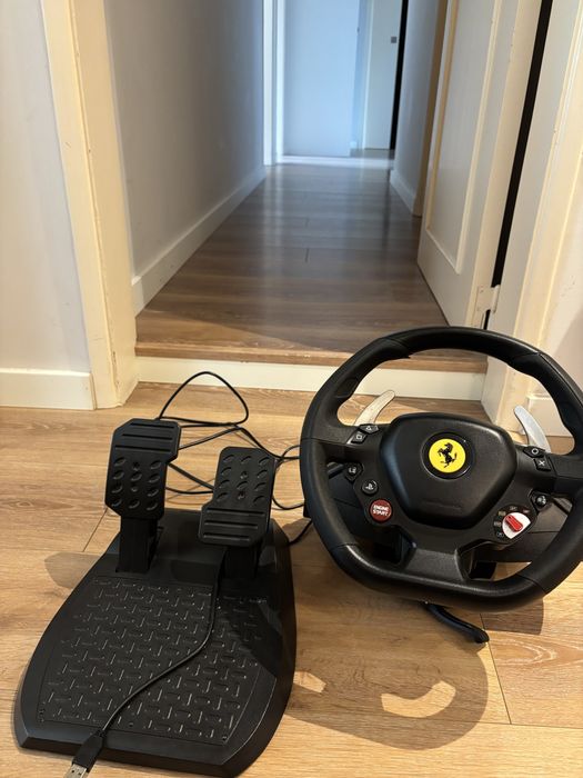 Volante ferrari com pedais