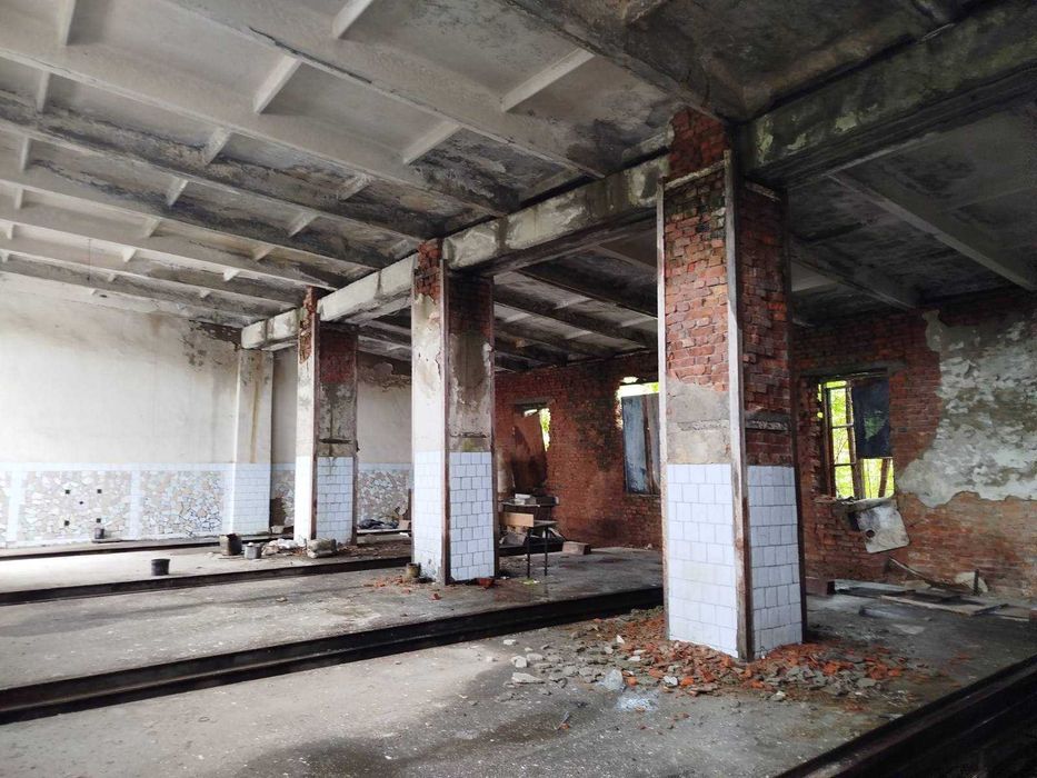 Комплекс під виробнцтво/склади/гаражі 846м 0,90га Антоніни Кременчуки