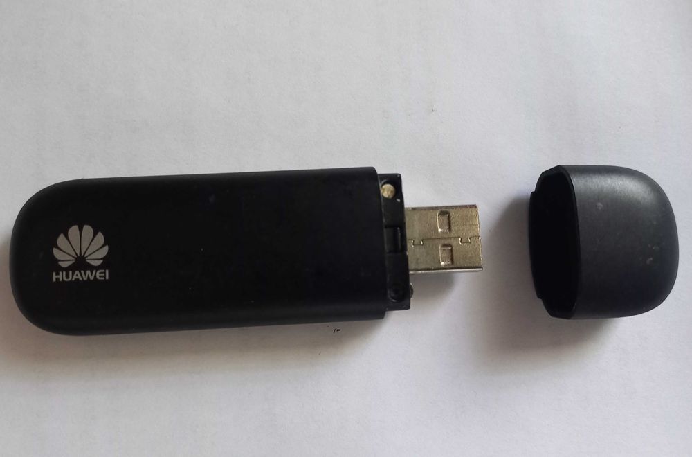Huawei E3131 modem USB bez simlocka 3G mobilny internet