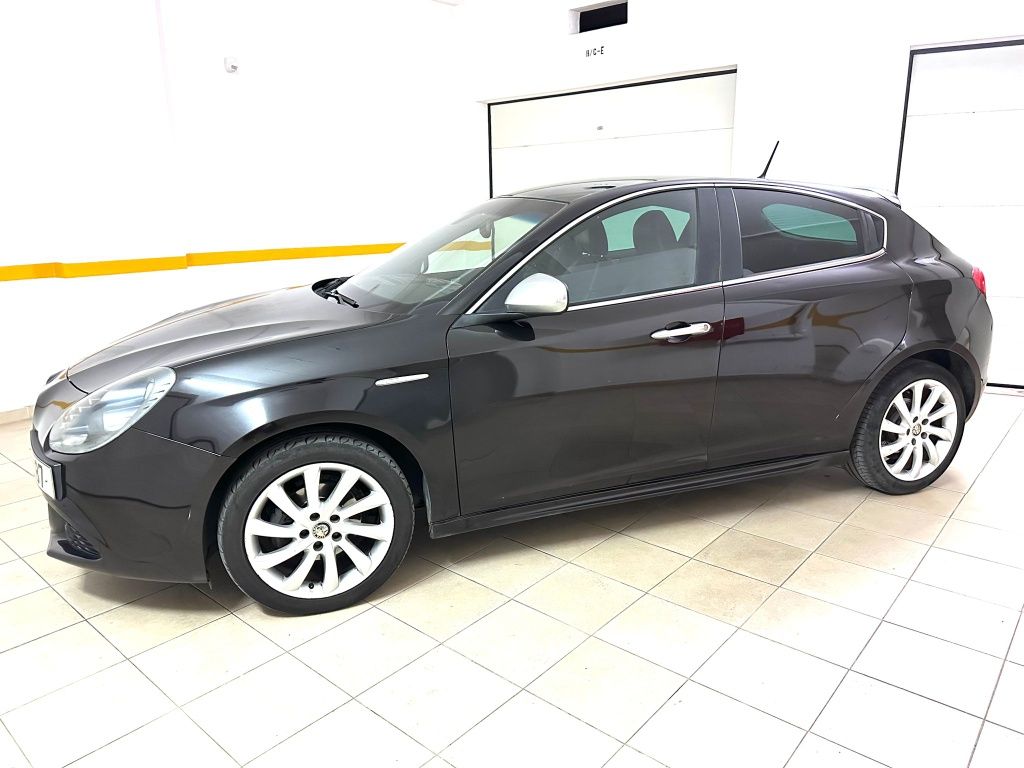 Alfa Romeo giulietta 1.6