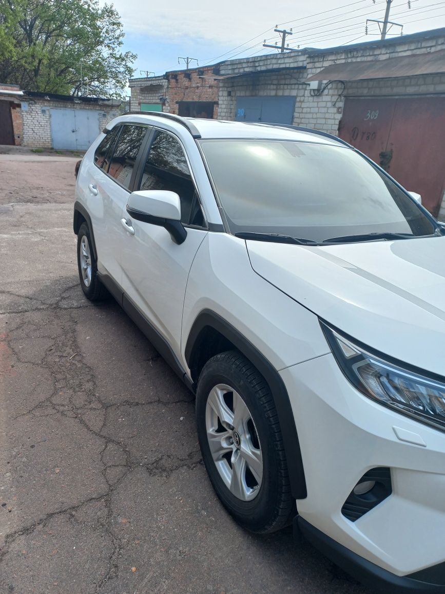 Продам Toyota rav4