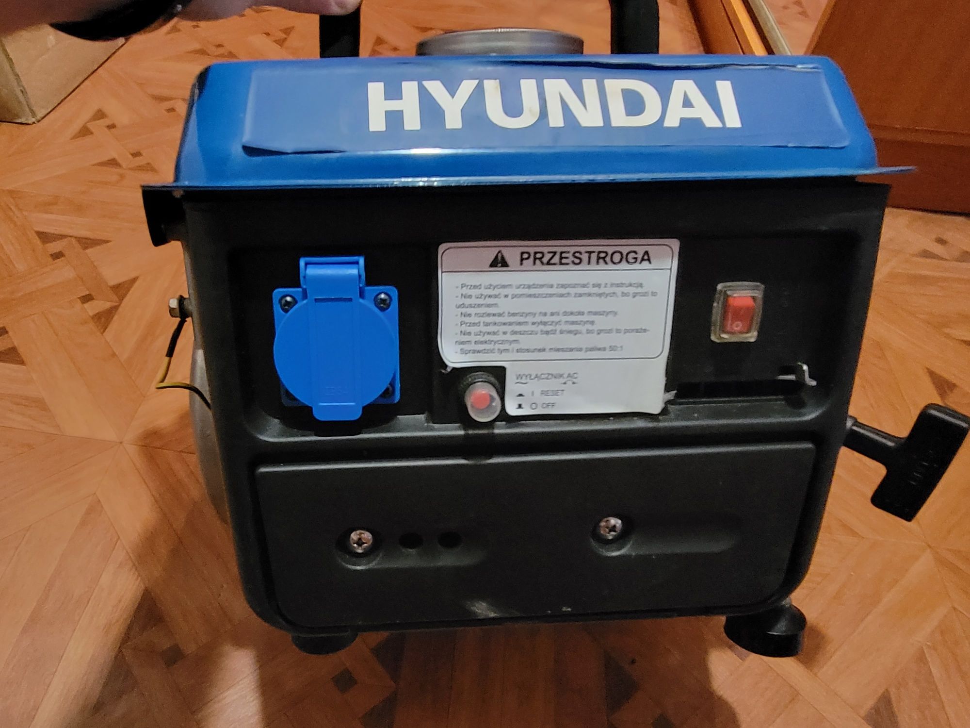 Генератор Hyundai HG800-B новий!