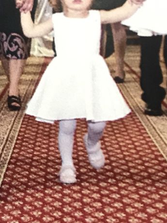 Sukienka na 2 letnie dziecko z firmy LOU