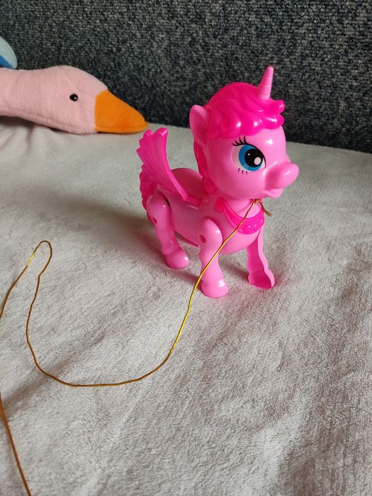 Інтерактивний музичний єдиноріг