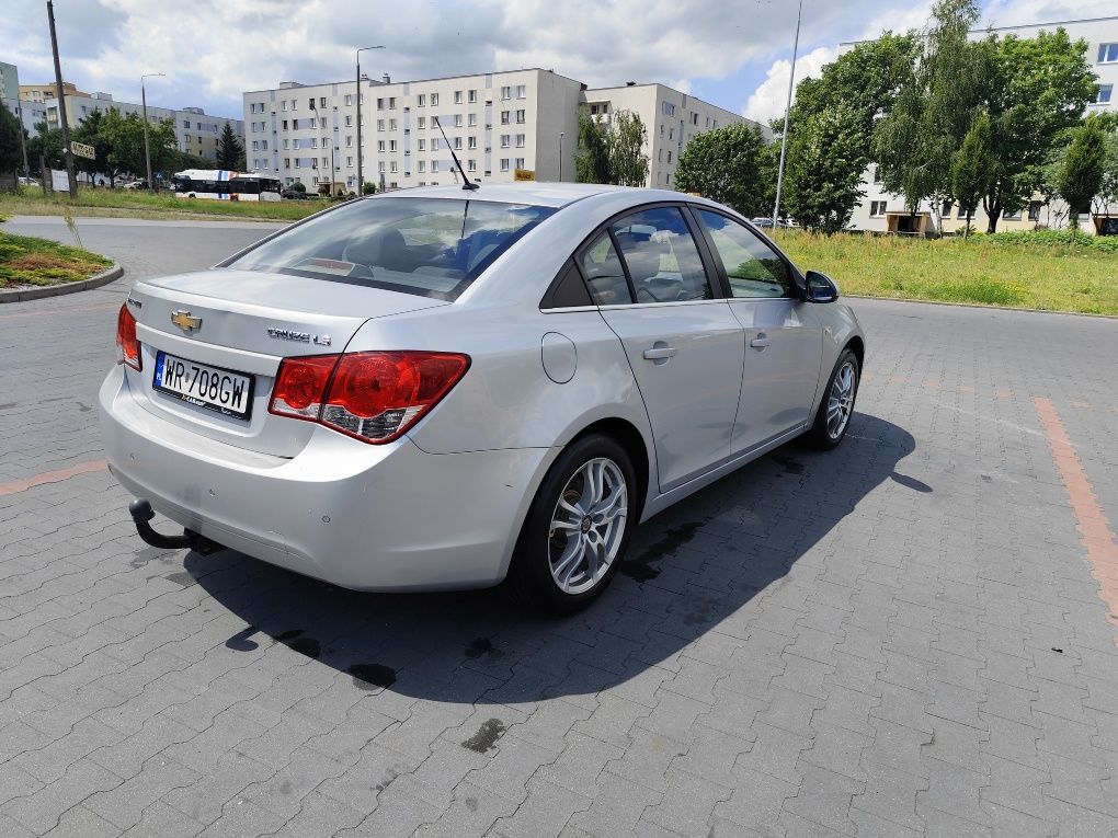 Chevrolet Cruze.