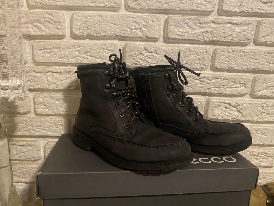 Ботинки детские ECCO б/у, кожаные, зимние, размер 36.