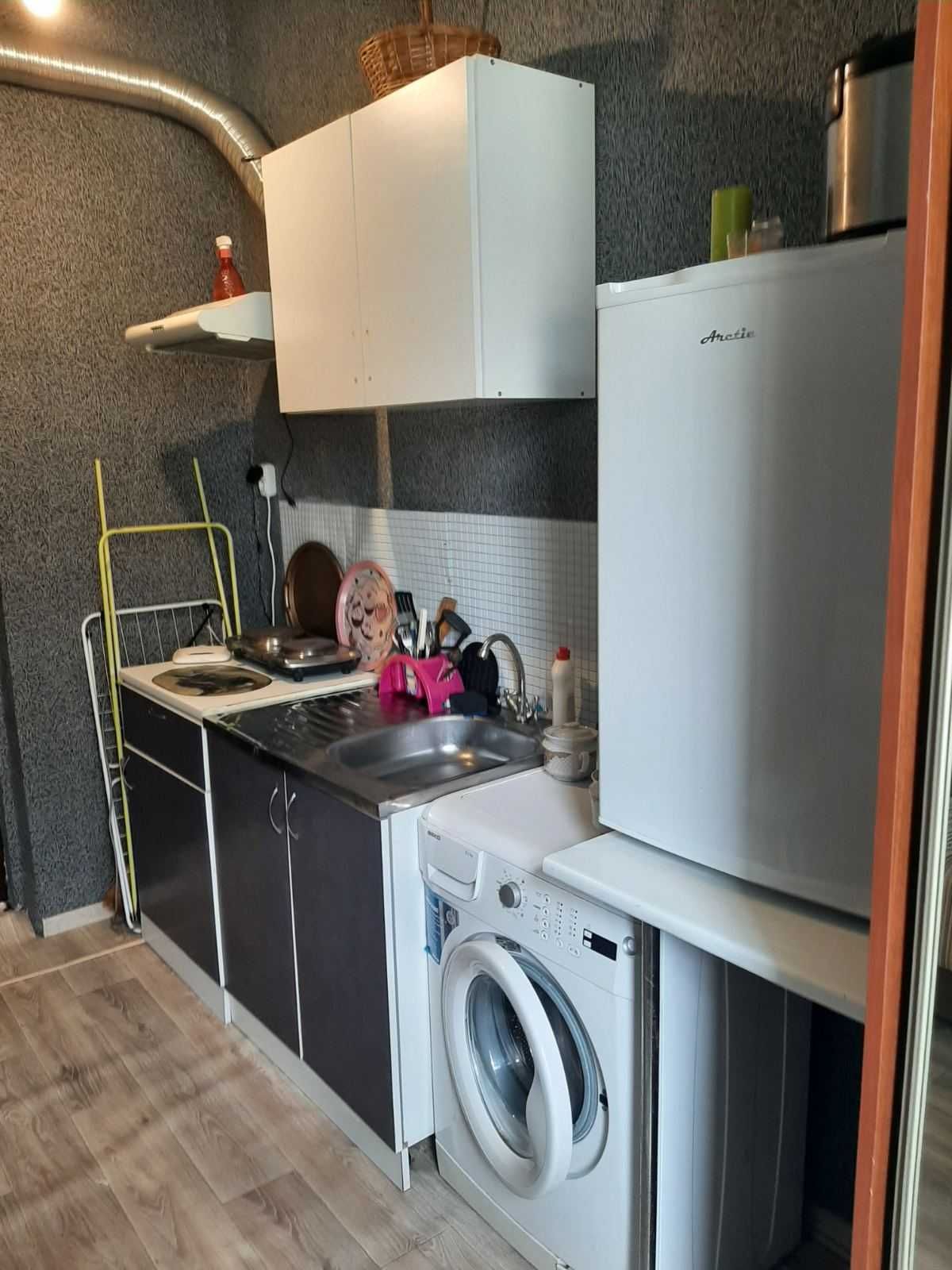 Продам смарт-квартиру Салтівка вул.Михайлика 7 ціна 7000у.е Q