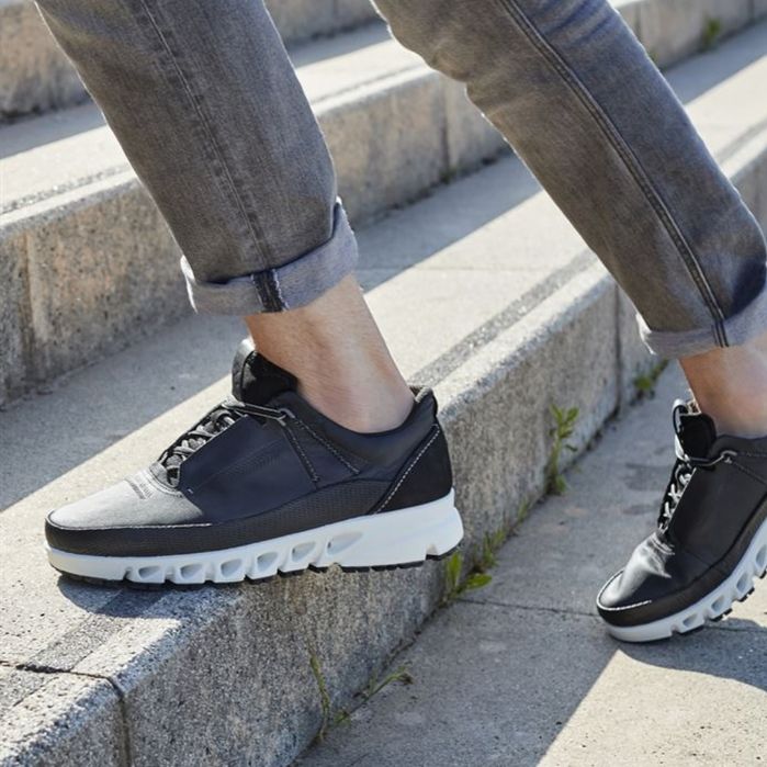 44. Кросівки Ecco Multi-Vent M. Gore-tex